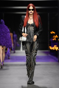Versace RTW Spring 2023