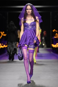 Versace RTW Spring 2023