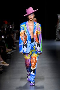Wami Tribute to Armani RTW Spring 2023