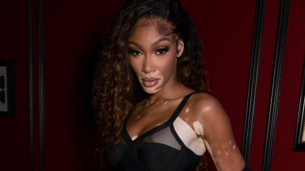 LONDON, ENGLAND - SEPTEMBER 26: Winnie Harlow attends the Burberry Spring/Summer 2023 aftershow party at The Twenty Two on September 26, 2022 in London, England. (Photo by David M. Benett/Dave Benett/Getty Images for Burberry)
