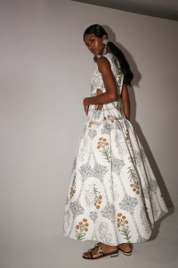 Backstage at Gianbattista Valli RTW Spring 2023