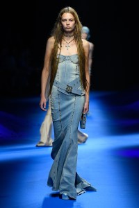 Blumarine RTW Spring 2023