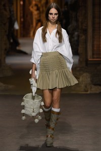 Christian Dior RTW Spring 2023
