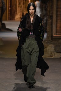 Christian Dior RTW Spring 2023