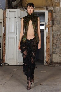 Runway at Dilara Findikoglu RTW Spring 2023 on September 17 , 2022 in London