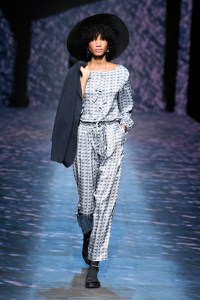 Emporio Armani RTW Spring 2023