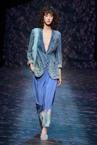 Emporio Armani RTW Spring 2023