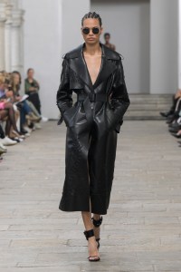Ermanno Scervino RTW Spring 2023