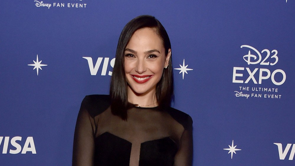 ANAHEIM, CALIFORNIA - SEPTEMBER 09: Gal Gadot attends D23 Expo 2022 at Anaheim Convention Center in Anaheim, California on September 09, 2022. (Photo by Alberto E. Rodriguez/Getty Images for Disney)