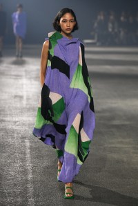 Issey Miyake RTW Spring 2023