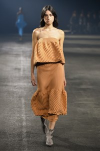 Issey Miyake RTW Spring 2023