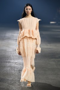 Issey Miyake RTW Spring 2023