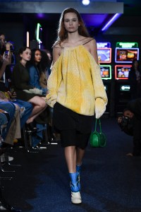 JW Anderson RTW Spring 2023
