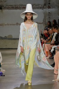 Leonard RTW Spring 2023