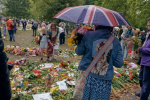 London's tributes to the Queen
