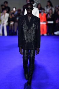 Off-White RTW Spring 2023