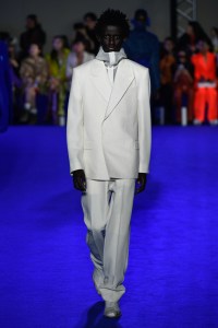 Off-White RTW Spring 2023