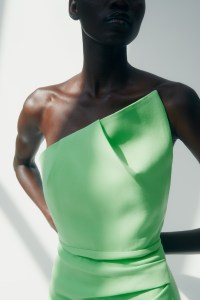 Roland Mouret RTW Spring 2023