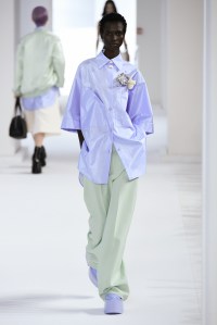 Shang Xia RTW Spring 2023