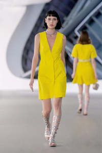 Shiatzy Chen RTW Spring 2023