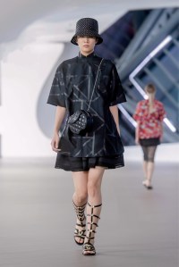 Shiatzy Chen RTW Spring 2023