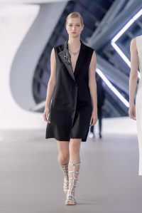 Shiatzy Chen RTW Spring 2023