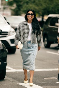 Street style at New York Fashion Week Spring 2023