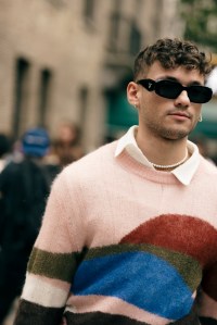 Street style at New York Fashion Week Spring 2023