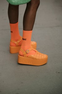 Street style at New York Fashion Week Spring 2023