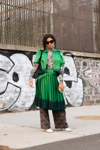 Street style at New York Fashion Week Spring 2023