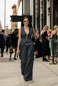 Street style at New York Fashion Week Spring 2023