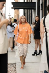 Street style at New York Fashion Week Spring 2023