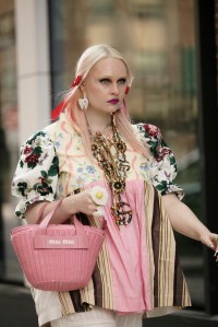Street style at New York Fashion Week Spring 2023