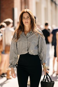 Street style at New York Fashion Week Spring 2023