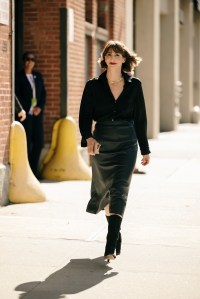 Street style at New York Fashion Week Spring 2023