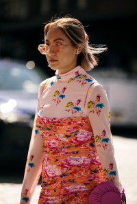 Street style at New York Fashion Week Spring 2023