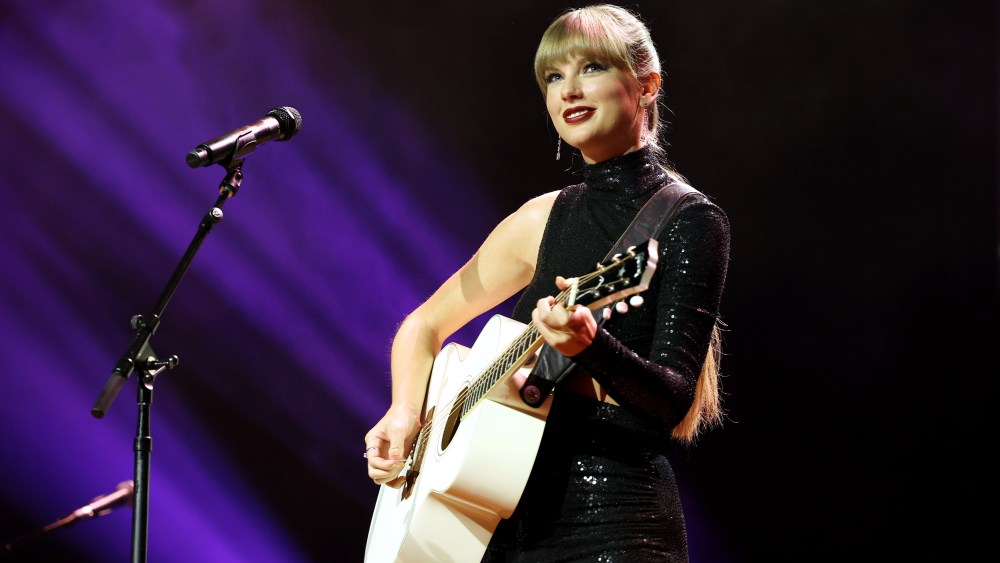 Taylor Swift performs during the 2022 Nashville Songwriter Awards