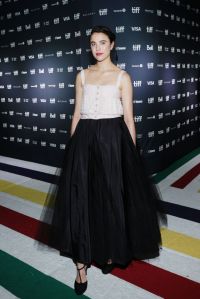 TORONTO, ONTARIO - SEPTEMBER 11: Margaret Qualley attends the "Sanctuary" Premiere during the 2022 Toronto International Film Festival at Royal Alexandra Theatre on September 11, 2022 in Toronto, Ontario. (Photo by Andrew Chin/Getty Images)