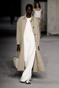 Tod's RTW Spring 2023