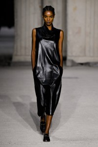 Tod's RTW Spring 2023