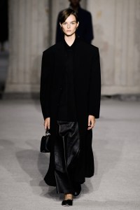 Tod's RTW Spring 2023