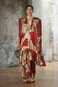 Uma Wang RTW Spring 2023