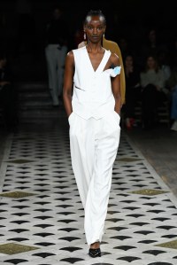 Undercover RTW Spring 2023