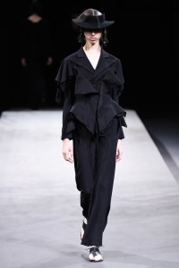 Yohji Yamamoto RTW Spring 2023