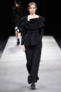 Yohji Yamamoto RTW Spring 2023