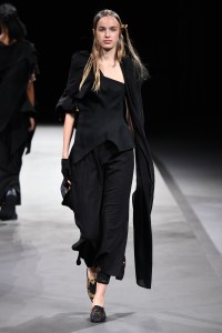 Yohji Yamamoto RTW Spring 2023