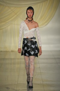 Runway at Yuhan Wang RTW Spring 2023 on September 18, 2022 in London
