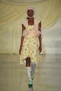Runway at Yuhan Wang RTW Spring 2023 on September 18, 2022 in London