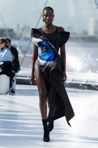 Alexander McQueen RTW Spring 2023