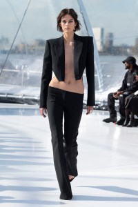 Alexander McQueen RTW Spring 2023